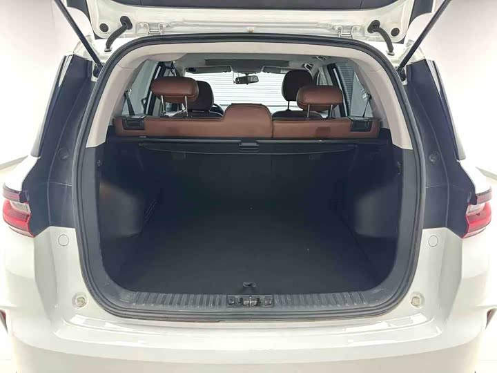 Geely Vision X6 2021 2021款 PRO 1.4T 自动尊贵型