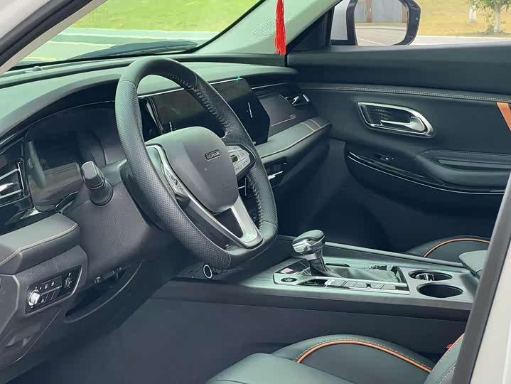 Changan Oshan X7 Plus 2022 2022款 1.5T 蓝鲸版自动尊贵型