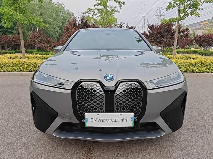 Фото 5 - BMW iX
