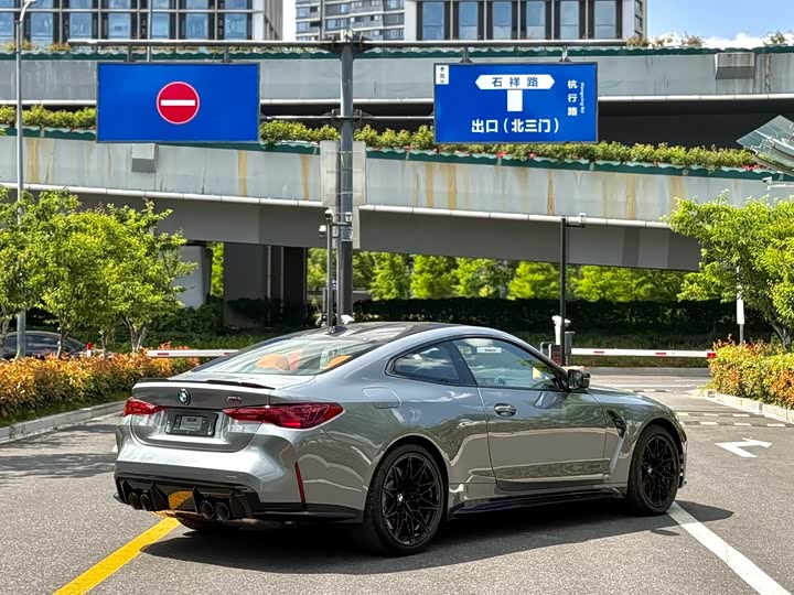 BMW M4 2024 2024款 M4双门轿跑车 M xDrive 雷霆版