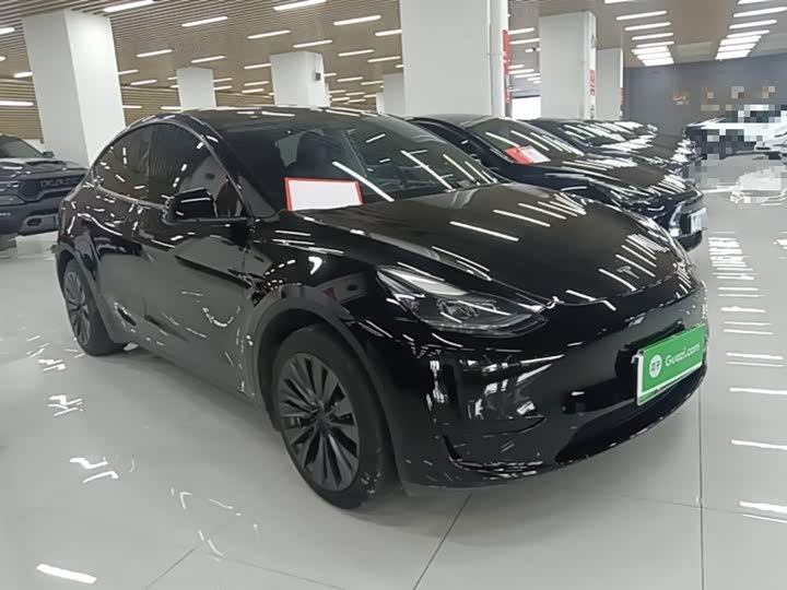 Фото 4 - Tesla Model Y