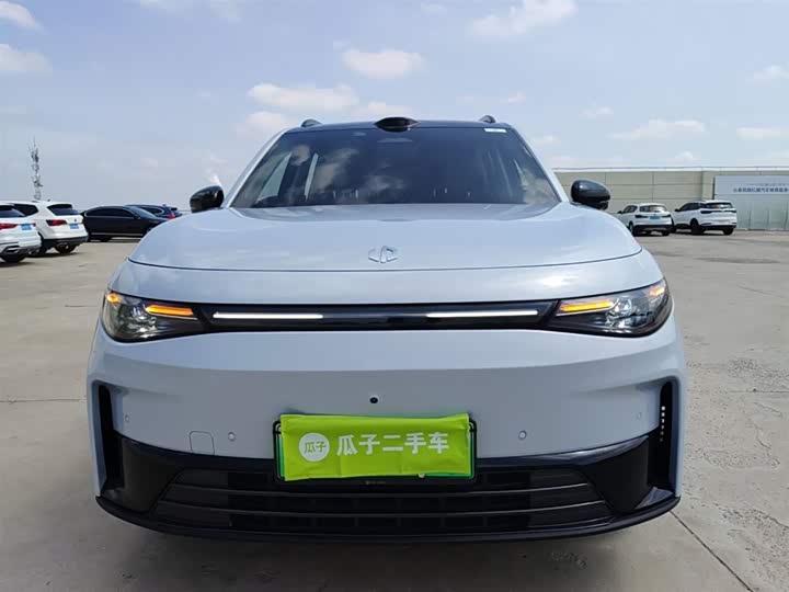 Leapmotor C16 2026 2026款 纯电 630激光雷达智尊版 6座
