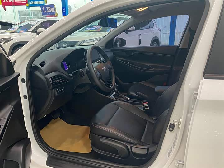 Фото 7 - Hyundai Celesta