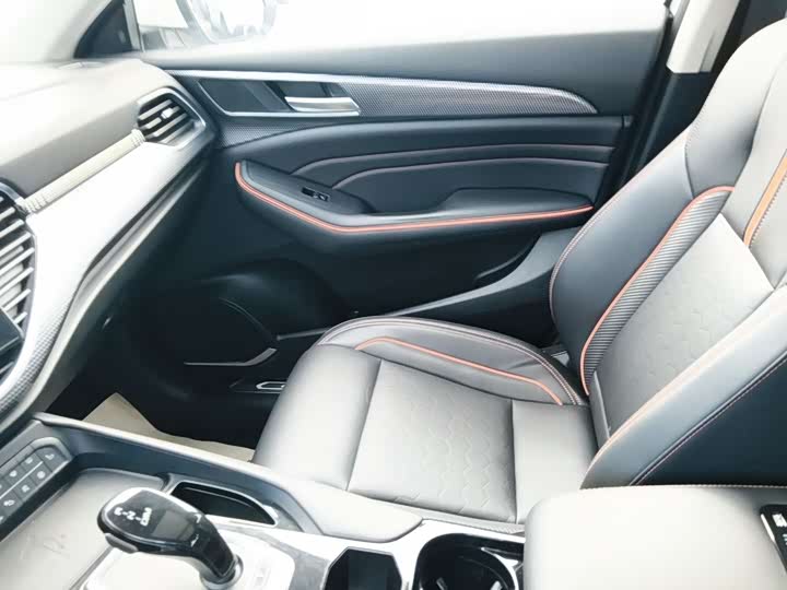 Haval F7 2021 2021款 2.0T 四驱i悦