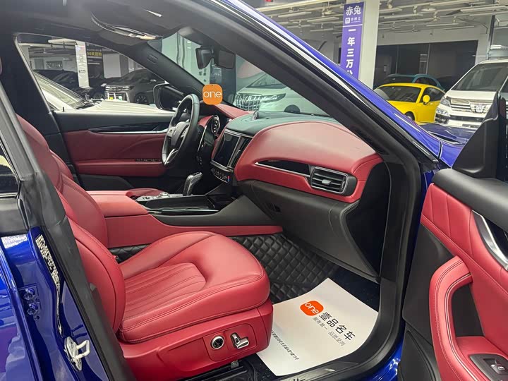 Maserati Levante 2021 2021款 3.0T 标准版