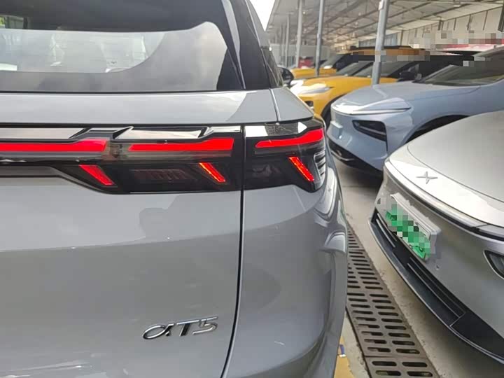 BAIC Arcfox Alpha T5 2026 2026款 增程 1215 元境智行版