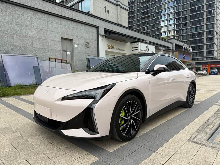 Zdjęcie 1 - BAIC Arcfox Alpha S5