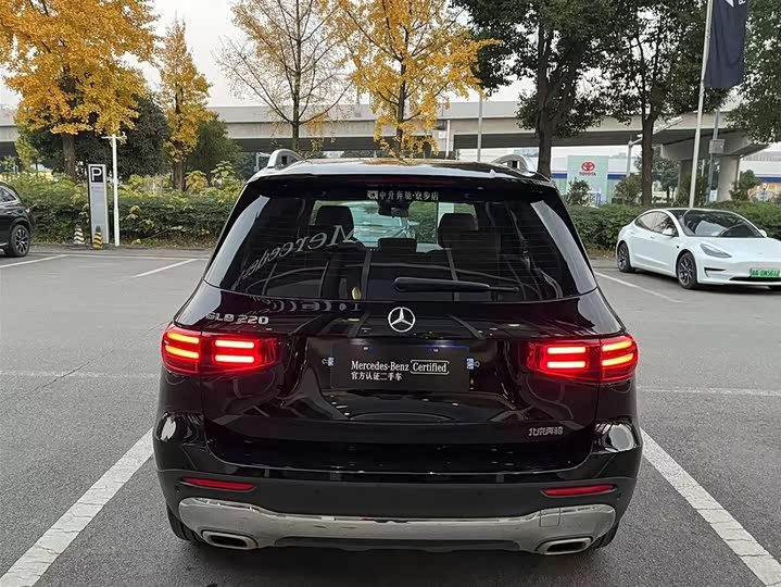 Mercedes-Benz GLB-Class 2024 2024款 GLB 220 时尚型