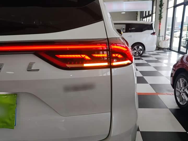 Zdjęcie 8 - Haval H6