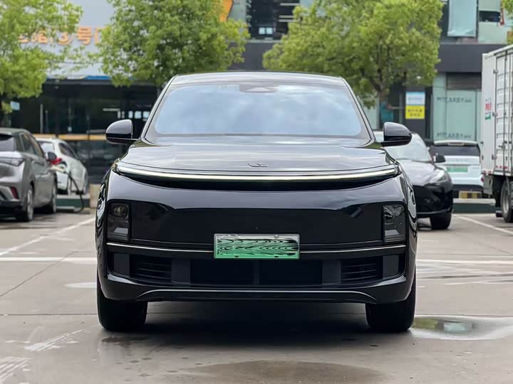 Zdjęcie 2 - LiXiang L8