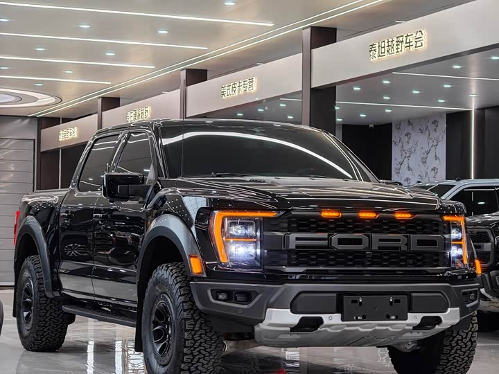 Фото 1 - Ford F-150 Raptor