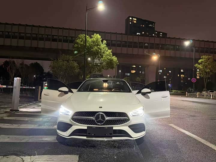 Mercedes-Benz CLA-Class 2022 2022款 CLA 200 4MATIC