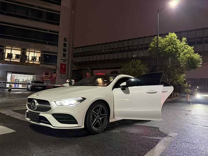 Mercedes-Benz CLA-Class 2022 2022款 CLA 200 4MATIC