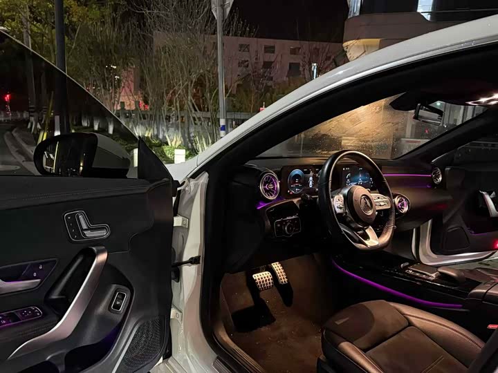 Mercedes-Benz CLA-Class 2022 2022款 CLA 200 4MATIC