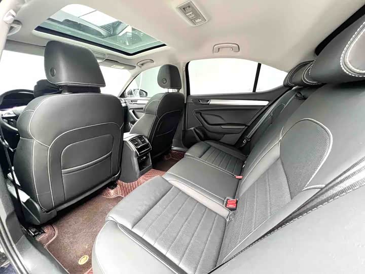Skoda Superb 2024 2024款 TSI280 DSG尊享版