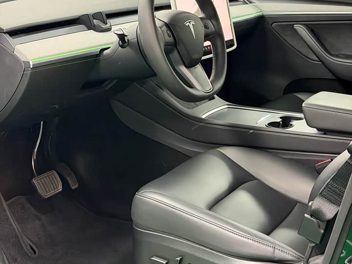 Фото 7 - Tesla Model Y