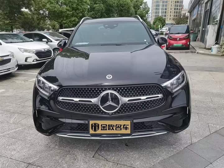 2026 Mercedes-Benz GLC-Class