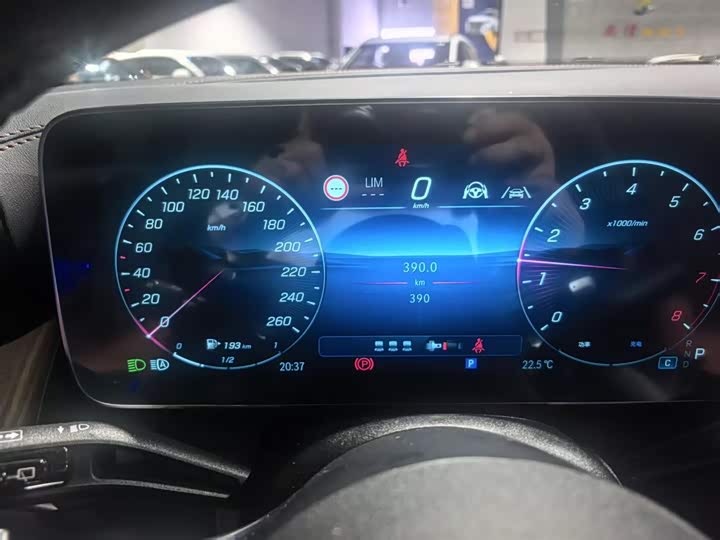 Mercedes-Benz GLC-Class 2026 2026款 GLC 300 L 4MATIC 动感型 5座