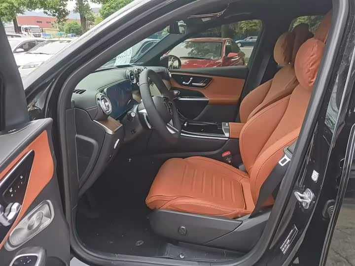 Mercedes-Benz GLC-Class 2026 2026款 GLC 300 L 4MATIC 动感型 5座