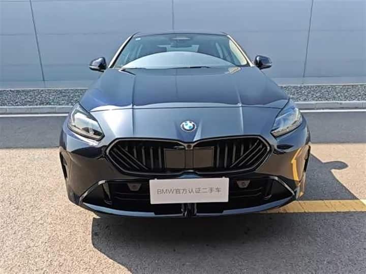 BMW 2 Series 2025 2025款 225L M运动曜夜套装