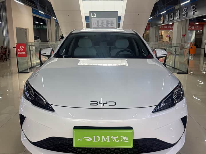Фото 2 - BYD Seal 05 DM-i Hybrid