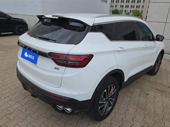 Photo 3 - Geely Coolray