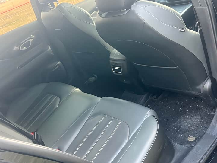 GAC Trumpchi Empow R 2025 2025款 270T DCT 影豹R-Style劲享版