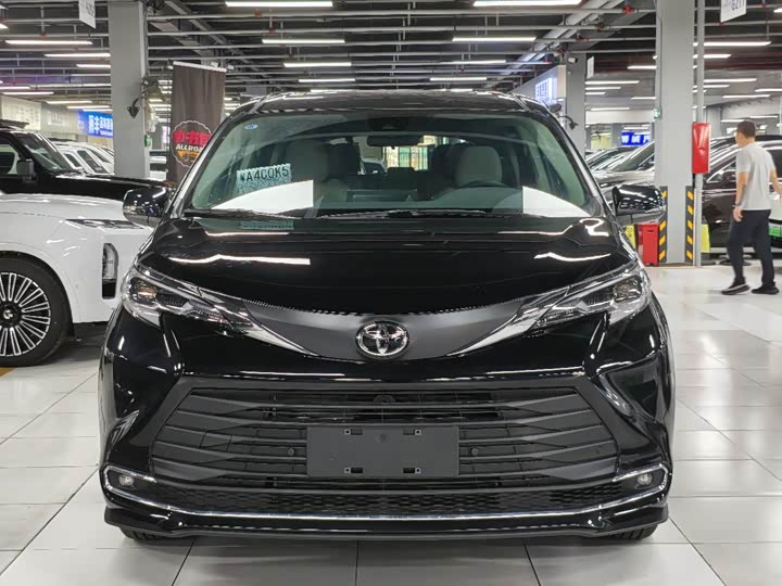 Toyota Sienna 2026 2026款 2.5L 双擎两驱舒适版
