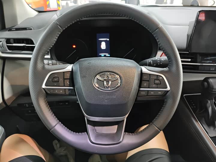 Toyota Sienna 2026 2026款 2.5L 双擎两驱舒适版