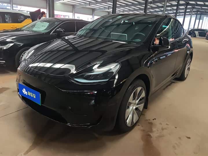 Zdjęcie 1 - Tesla Model Y