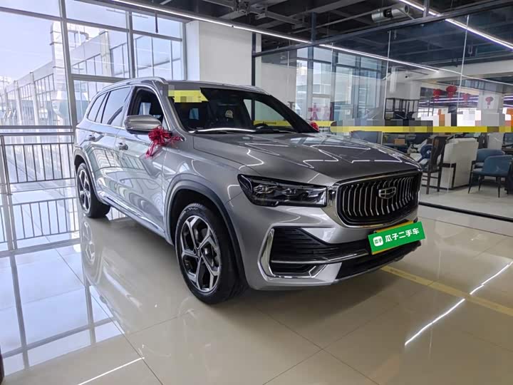 Фото 4 - Geely Monjaro
