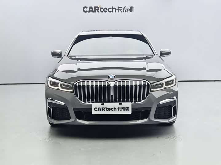 Фото 1 - BMW 7 Series