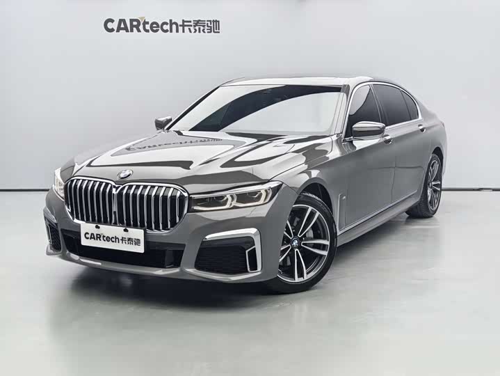 Фото 2 - BMW 7 Series