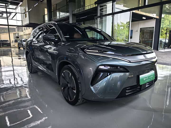 BYD Tang L 2025 2025款 EV 600KM四驱激光雷达旗舰型