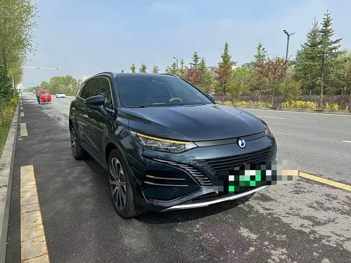 Denza N8 2023 2023款 四驱超混旗舰六座版