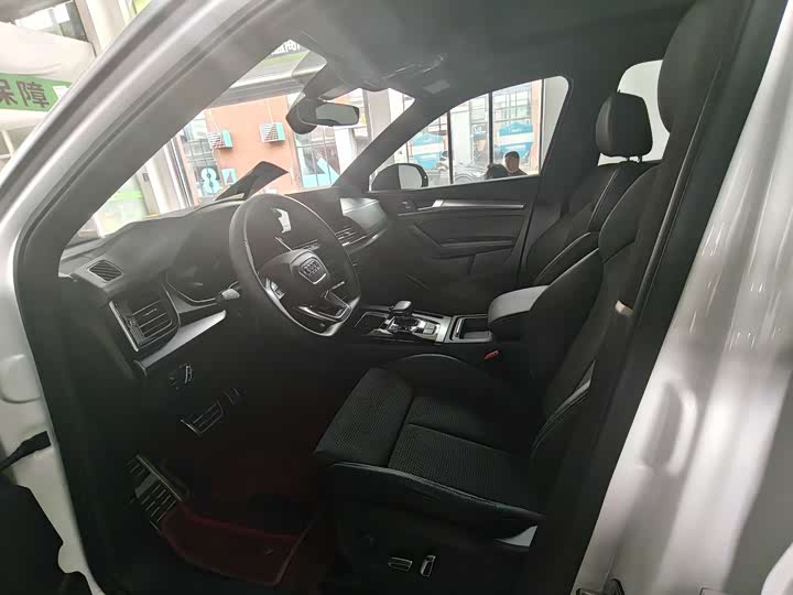 Audi Q5L Sportback 2024 2024款 40 TFSI 时尚型