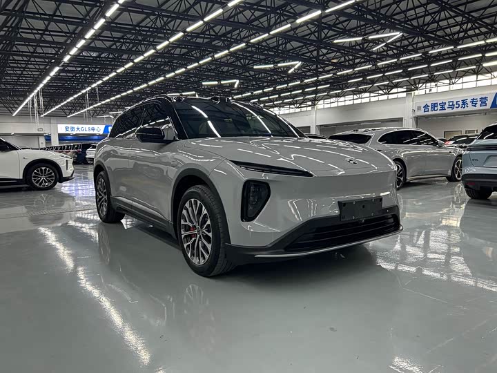 Фото 3 - Nio ES6