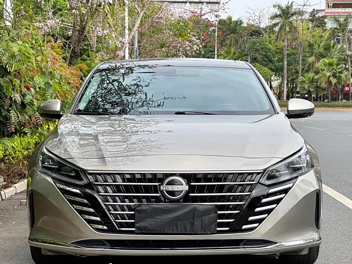 Zdjęcie 2 - Nissan Teana