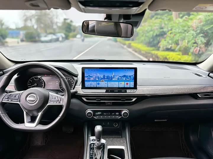 Zdjęcie 6 - Nissan Teana