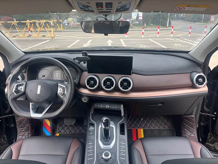 Wey VV5 2021 2021款 1.5T 两驱颜先锋