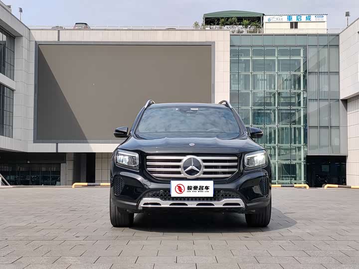 صورة 2 - Mercedes-Benz GLB-Class