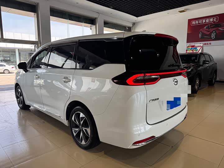 Фото 4 - GAC Trumpchi M6