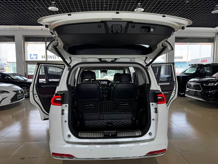 Фото 6 - GAC Trumpchi M6