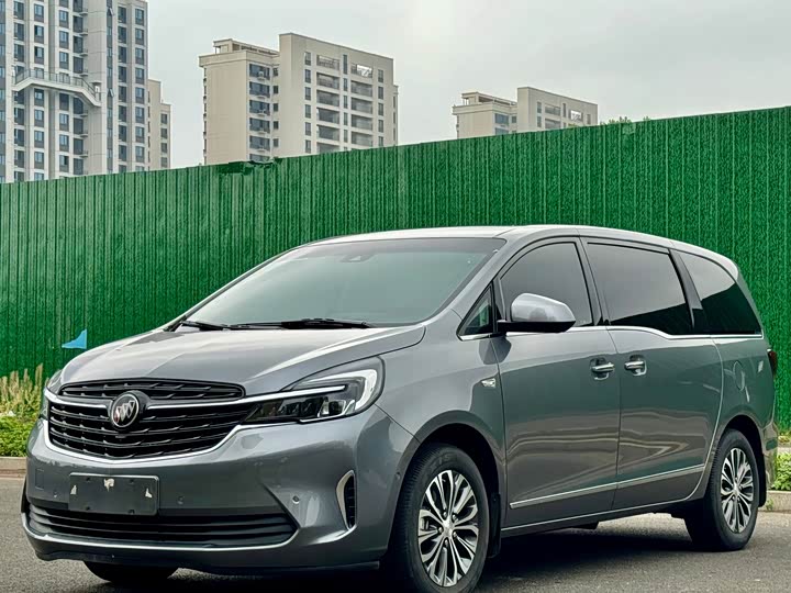 Photo 1 - Buick GL8 ES