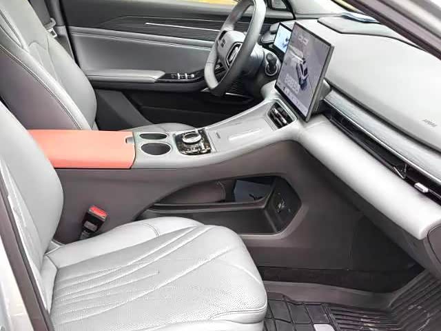 2025 Geely Galaxy L6