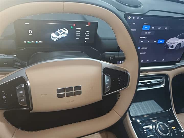 Geely Galaxy A7 2025 2025款 EM-i 150km 尊享版