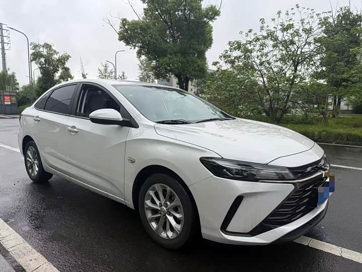 Chevrolet Monza 2023 2023款 1.5L 双离合悦享版