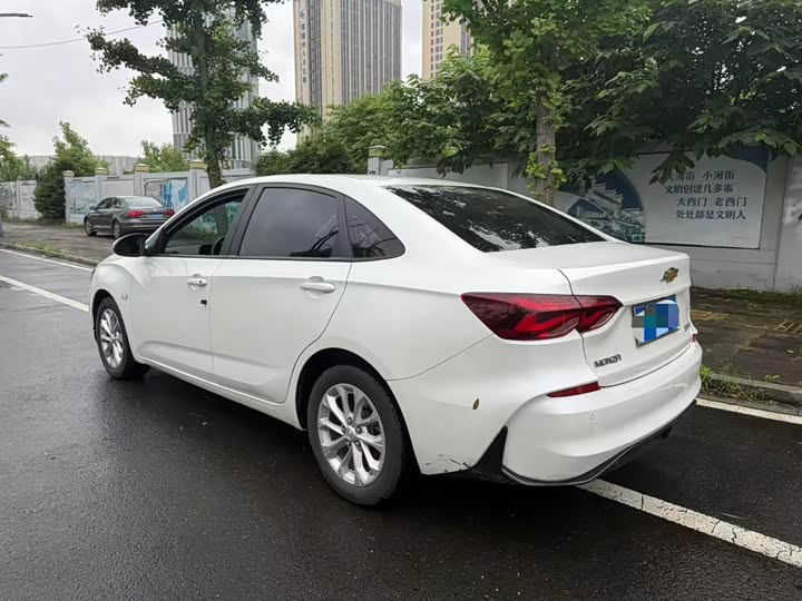 Chevrolet Monza 2023 2023款 1.5L 双离合悦享版