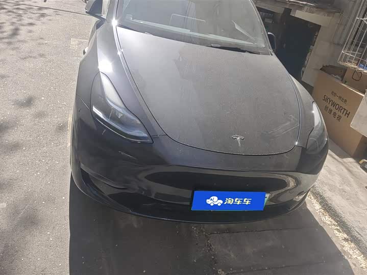 Zdjęcie 2 - Tesla Model Y