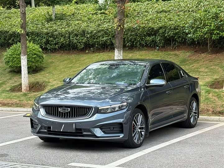 Фото 3 - Geely Preface